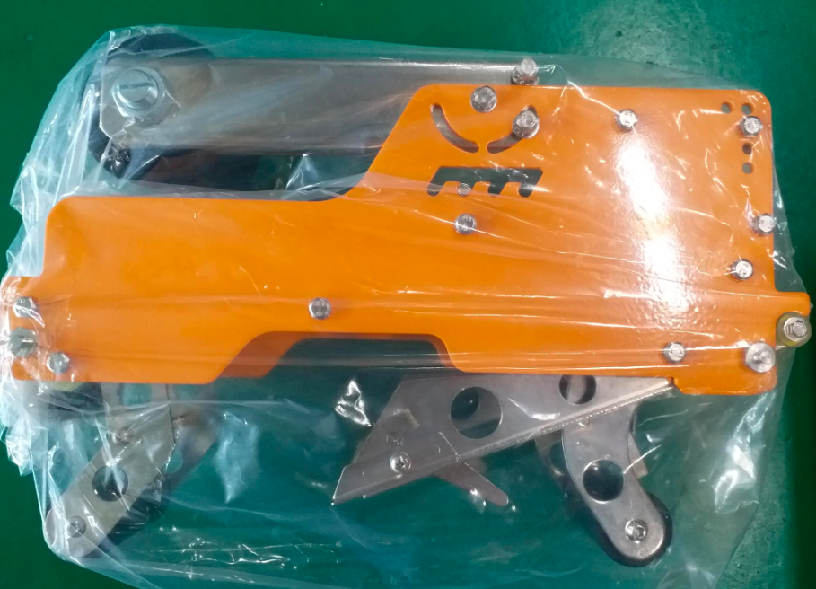 CHUEN AN带头加长贴带器