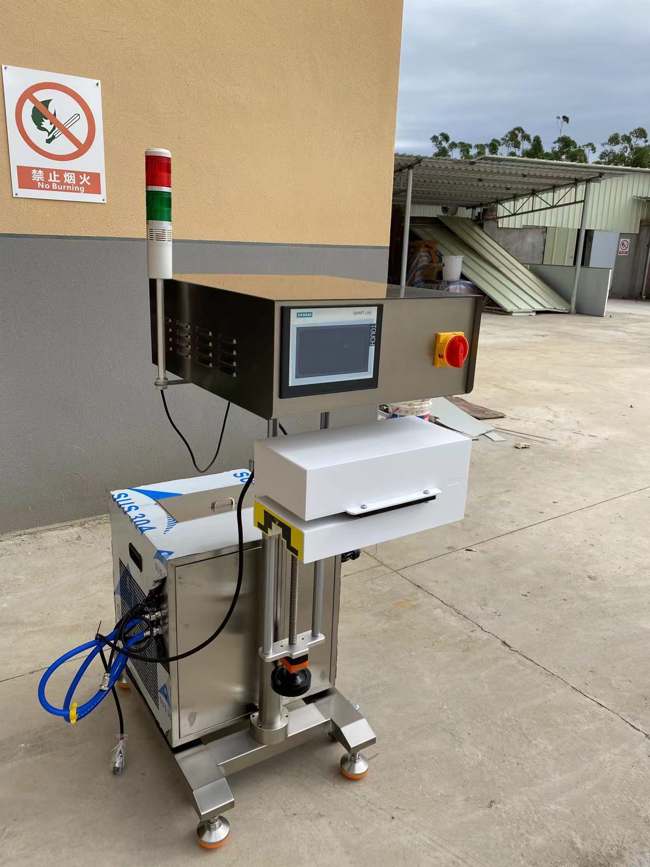 电磁感应铝箔封口机维修保养封口头更换